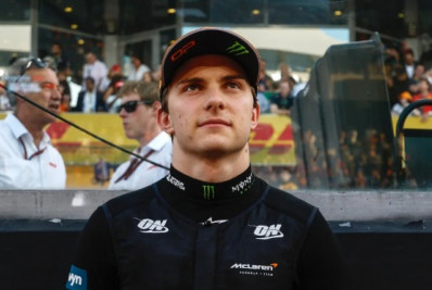 Piastri exalta McLaren no segundo treino livre e pede foco para GP da Austrália; Bortoleto é 14º