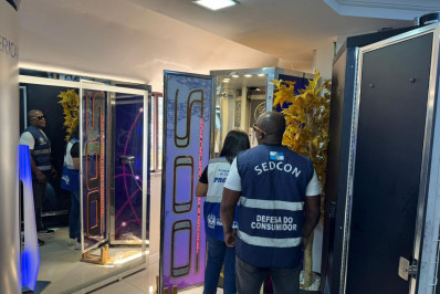 Três clínicas de bronzeamento artificial são interditadas em Campo Grande e Copacabana 