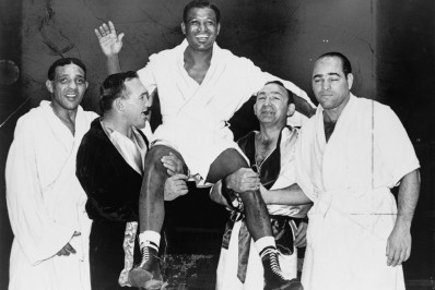 Sugar Ray Robinson ensina e Outboxing segue: no Boxe, respeito também é parte da luta