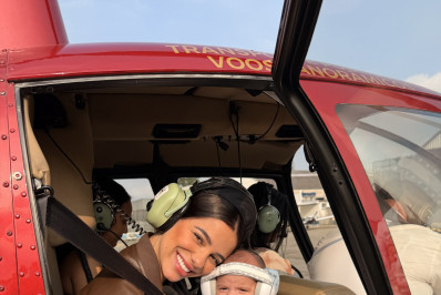 Key Alves registra primeira experiência de helicóptero com a filha