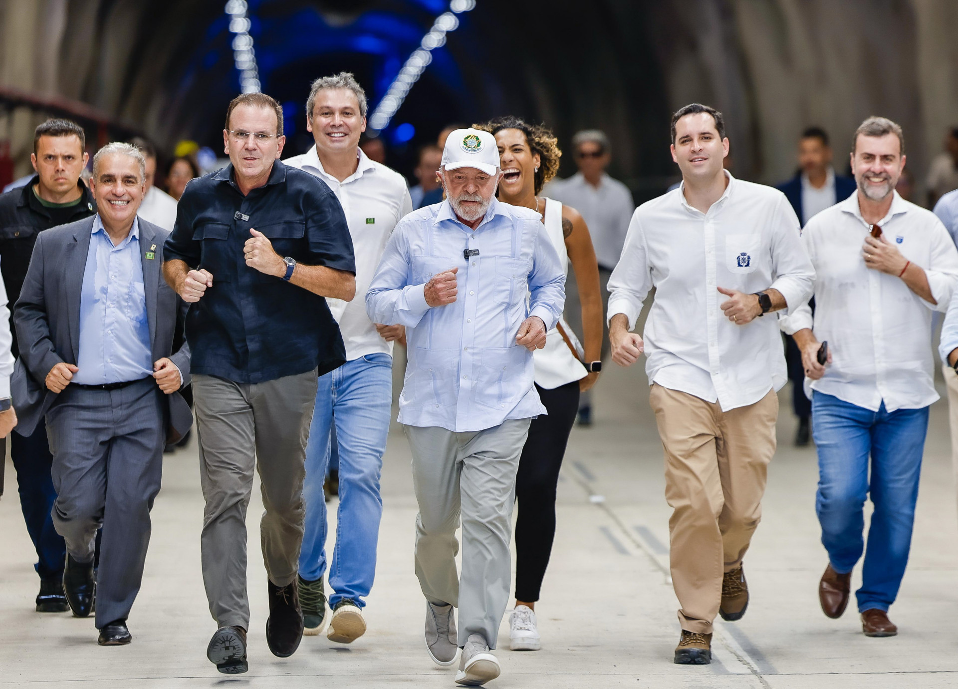 Lula participa da inauguração do túnel do anel viário de Campo Grande, ao lado do prefeito Eduardo Paes - Ricardo Stuckert/PR