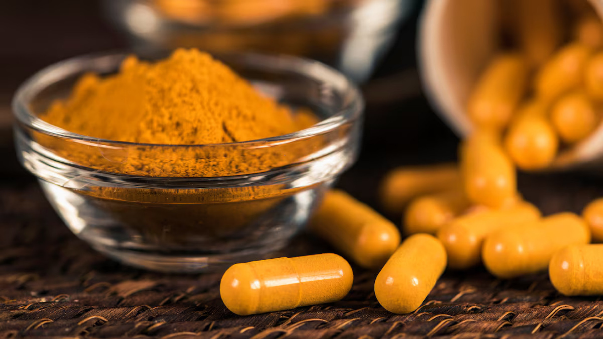 Bulas de suplementos com c&uacute;rcuma dever&atilde;o trazer o alerta da Anvisa