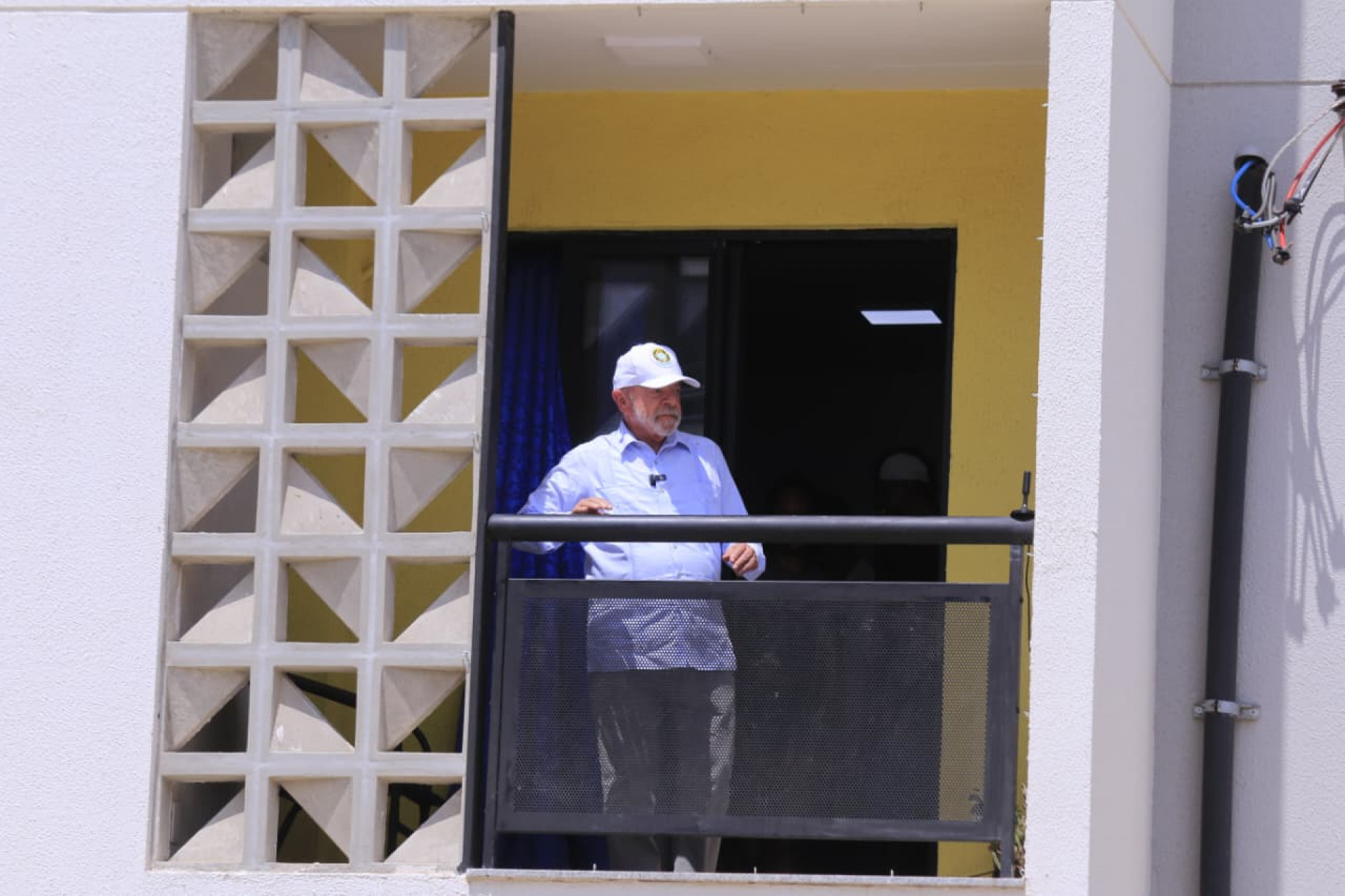 Lula e Eduardo Paes entregam apartamentos a famílias beneficiárias do programa Morar Carioca do Aço
 - Carlos Elias / Agência O Dia