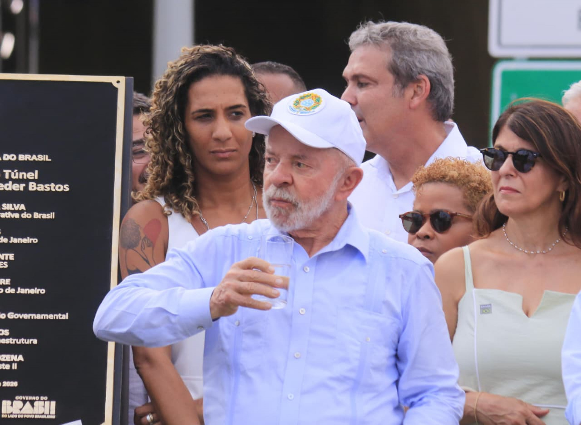 Lula participa da inauguração do túnel do anel viário de Campo Grande, ao lado do prefeito Eduardo Paes - Carlos Elias / Agência O Dia