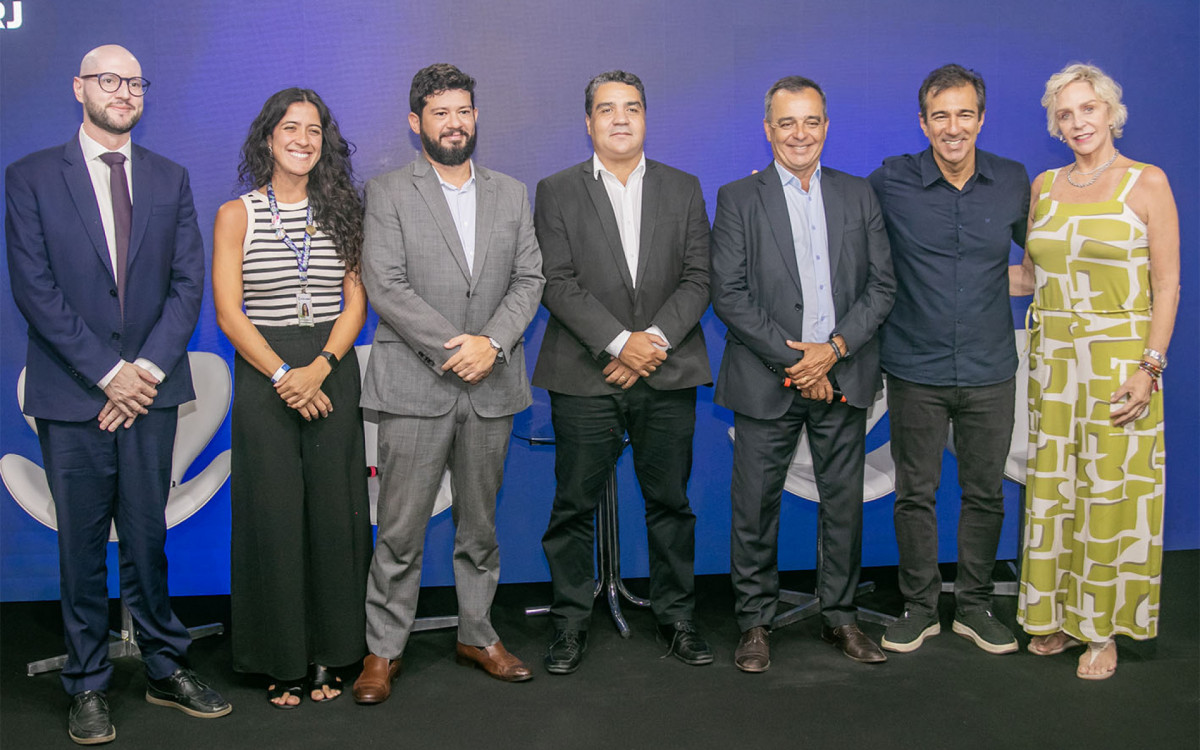 Autoridades e especialistas participam de debates sobre fertilizantes, energia e desenvolvimento econômico em Macaé