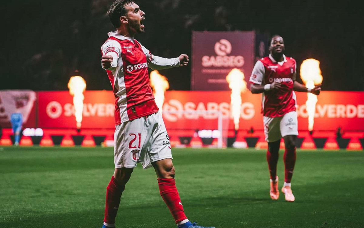 Sporting cede empate ao Braga nos acr&eacute;scimos e abre caminho para disparada do Porto