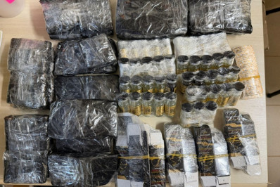 Caminhão é apreendido com 70 mil cigarros paraguaios e anabolizantes