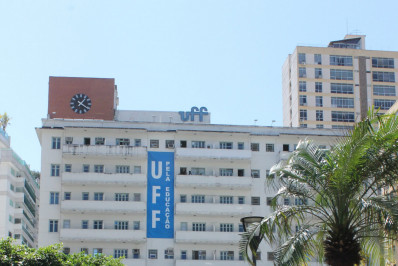 UFF abre concursos para professores com 81 vagas 