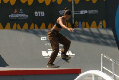 Rayssa Leal faz exibição segura e avança à final do Mundial de Skate Street