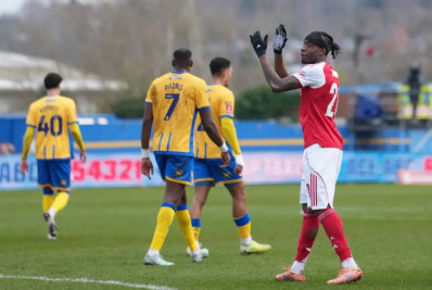 Arsenal vence time da terceira divisão e avança na Copa da Inglaterra