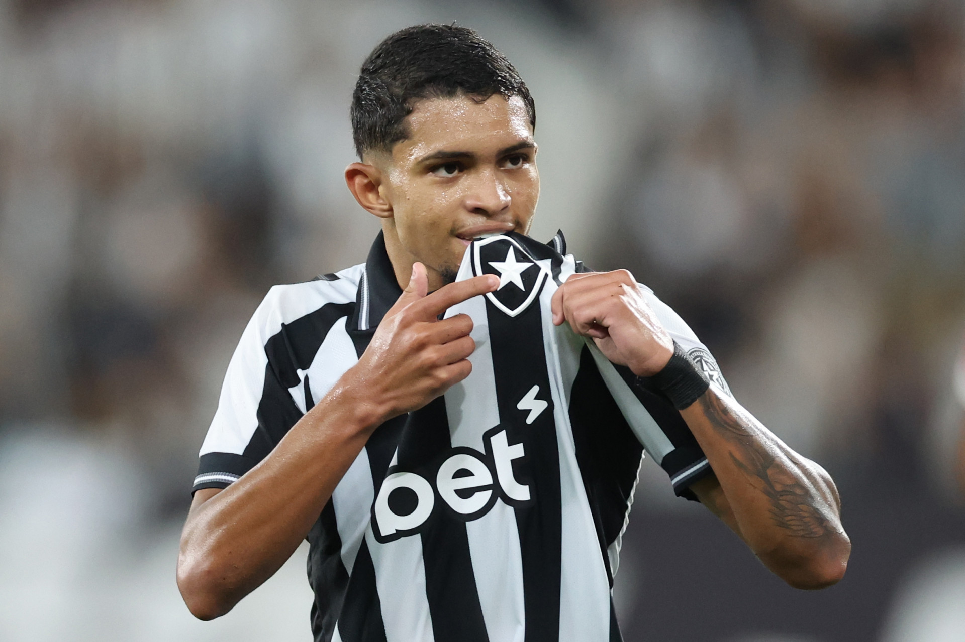 Caio Valle comemora gol marcado pelo Botafogo sobre o Bangu, no Nilton Santos - V&iacute;tor Silva / Botafogo