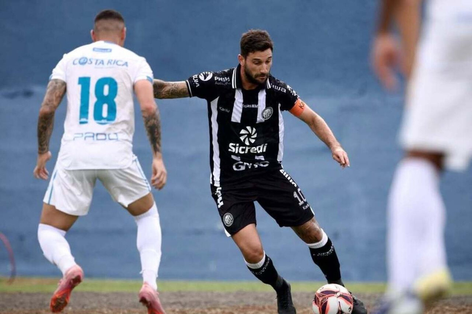 Oper&aacute;rio supera Londrina nos p&ecirc;naltis e &eacute; bicampe&atilde;o paranaense