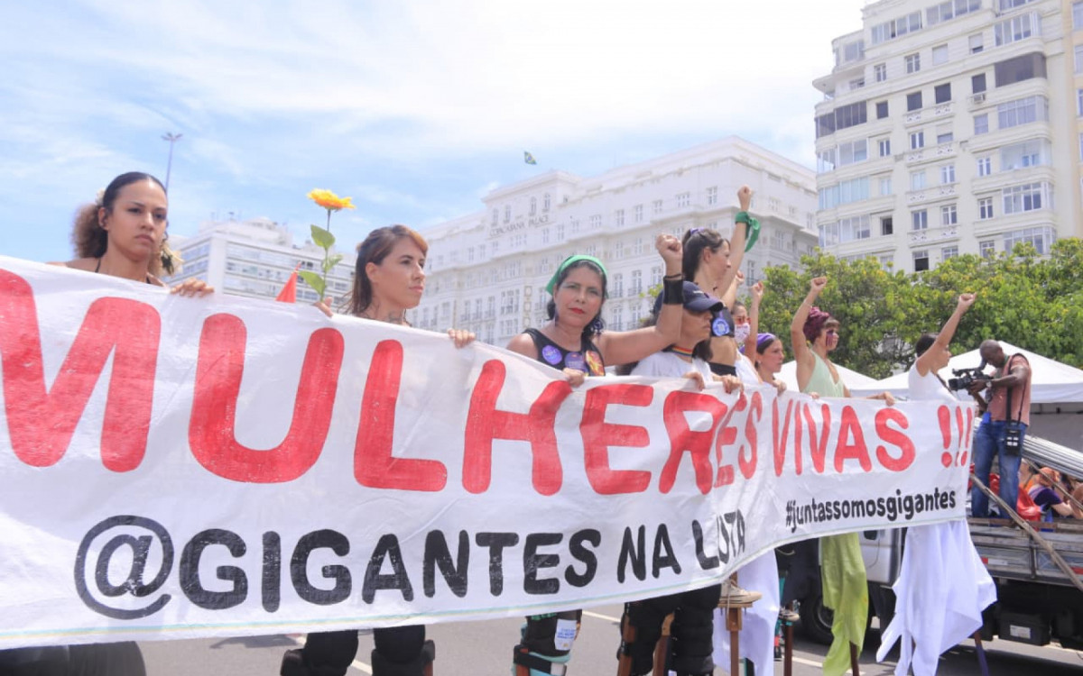 Protesto no Dia Internacional da Mulher em Copacabana