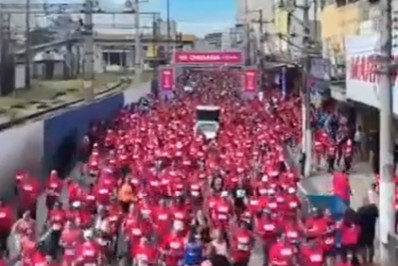 Vídeo: No Dia da Mulher, Caxias realiza corrida com 12 mil participantes