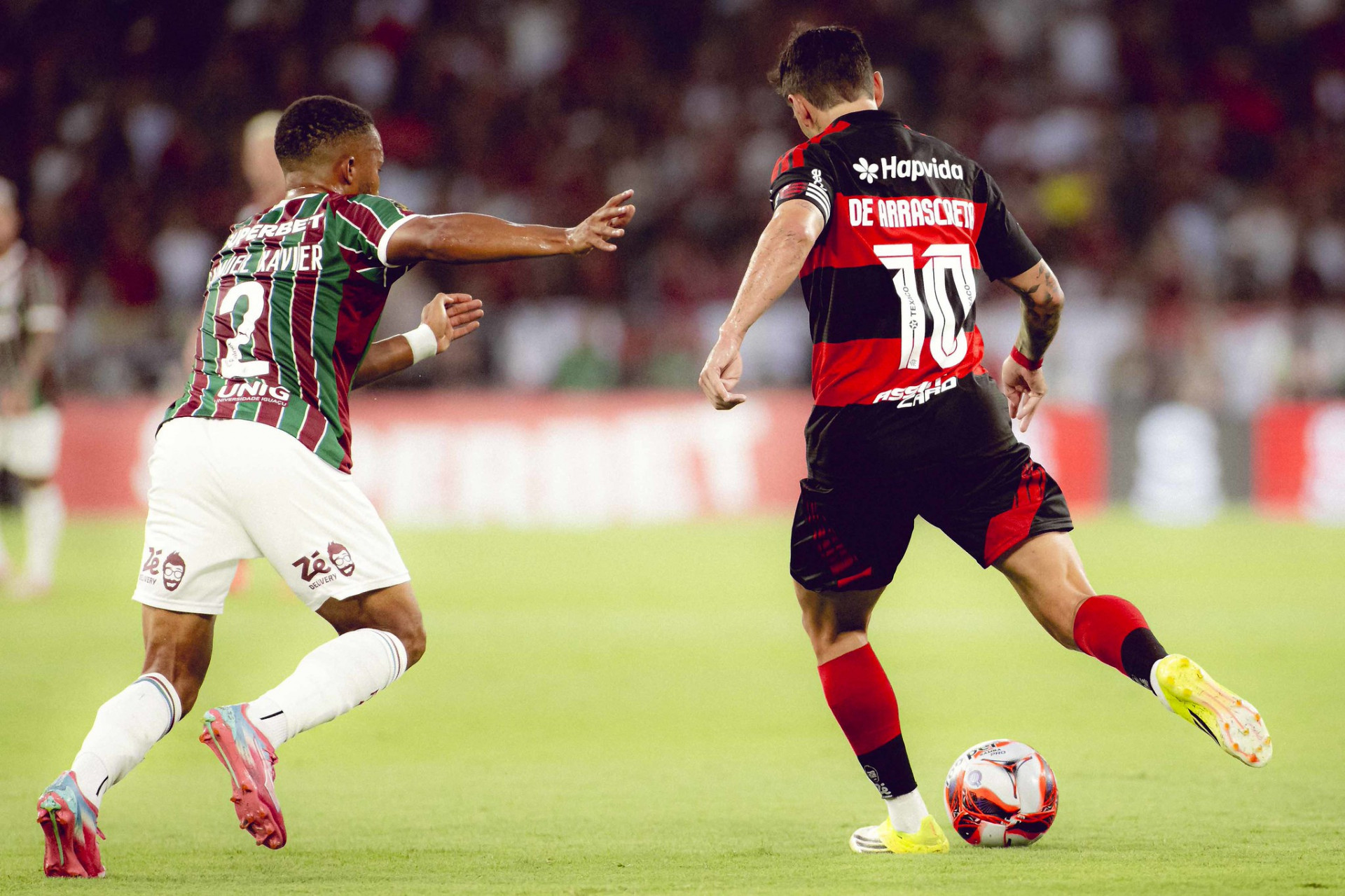 Fluminense e Flamengo se enfrentam neste domingo (8), no Maracanã, pela final do Campeonato Carioca - Adriano Fontes/Flamengo