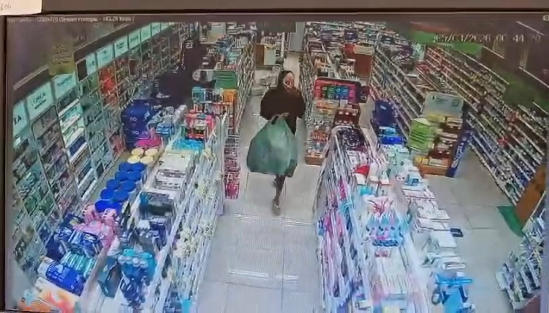 Erick costumava ser o primeiro a entrar nos estabelecimentos, armado - Divulgação / PCERJ