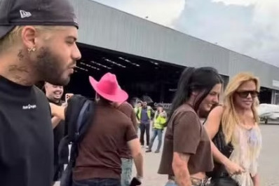 Zé Felipe e Ana Castela viajam juntos em jatinho particular