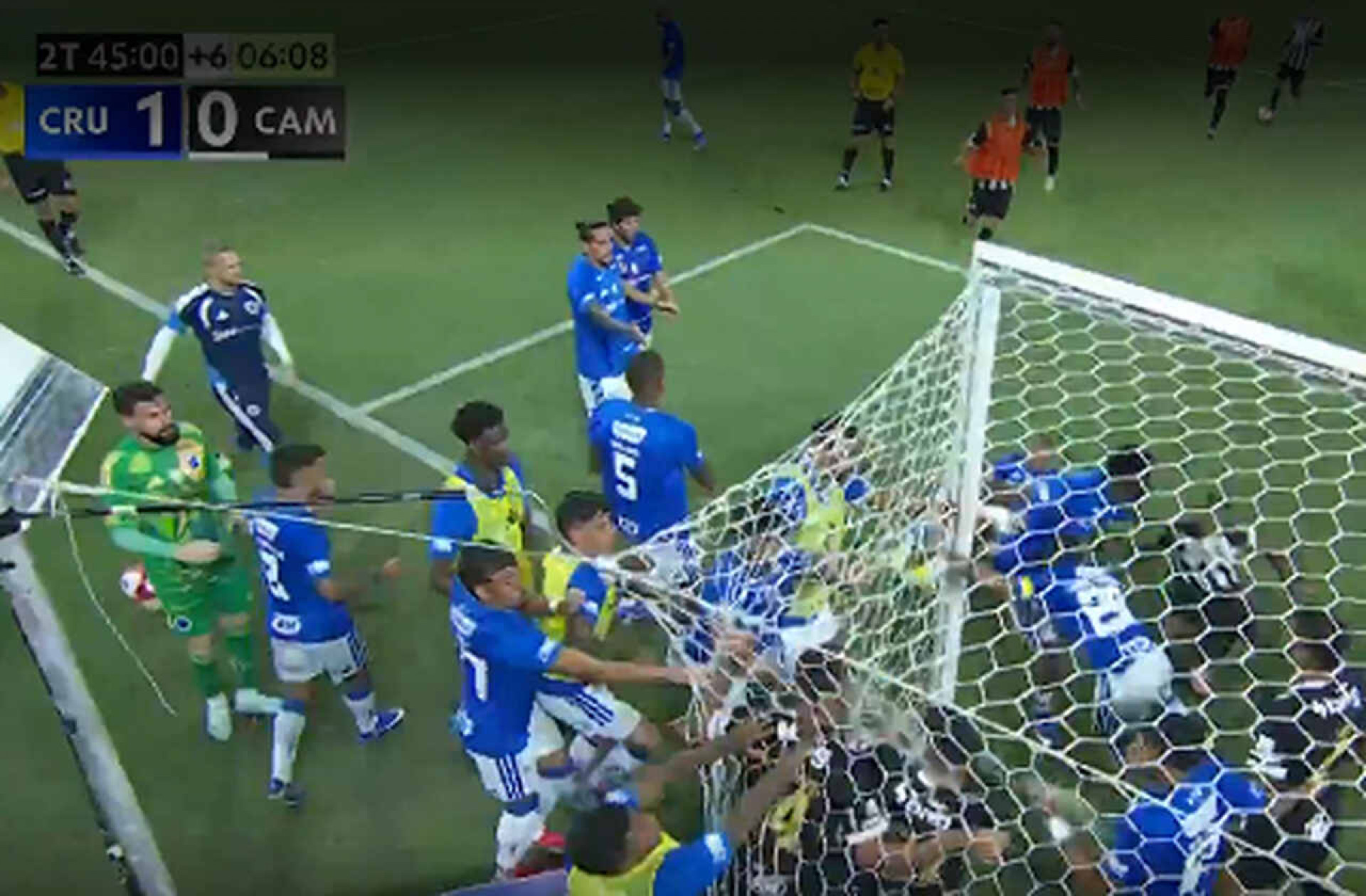 S&uacute;mula confirma 23 expuls&otilde;es ap&oacute;s pancadaria em Cruzeiro e Atl&eacute;tico