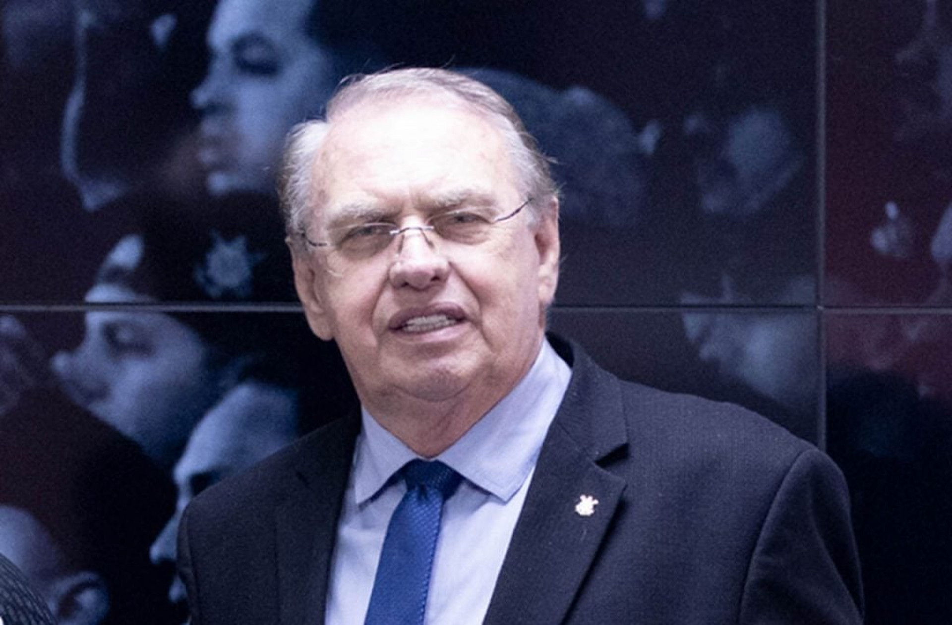 Vota&ccedil;&atilde;o de reforma do estatuto termina em bate-boca no Corinthians