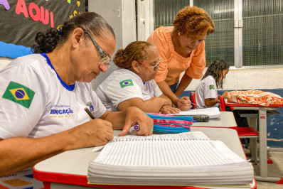 Matrículas abertas na Educação de Jovens e Adultos de Mesquita