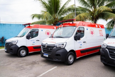 Prefeitura de Duque de Caxias entrega 25 novas ambulâncias