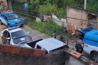 Operação contra grupo suspeito de roubos em Três Rios e Paraíba do Sul termina com três presos e três menores apreendidos