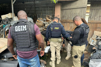 Operação Asfixia interdita depósito clandestino de peças de veículos