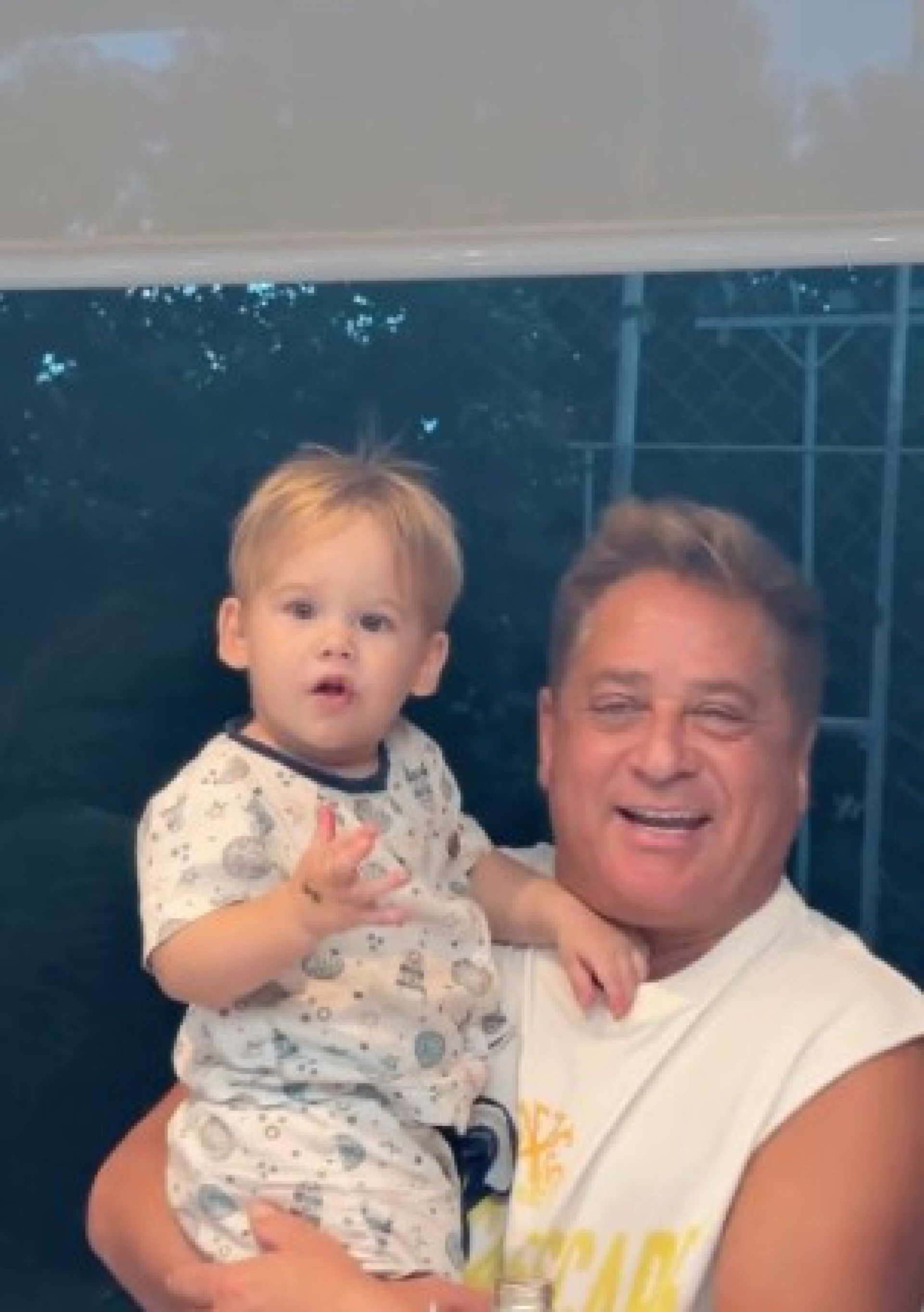 Vídeo de Leonardo com neto divide opiniões; entenda - Reprodução de vídeo / Instagram