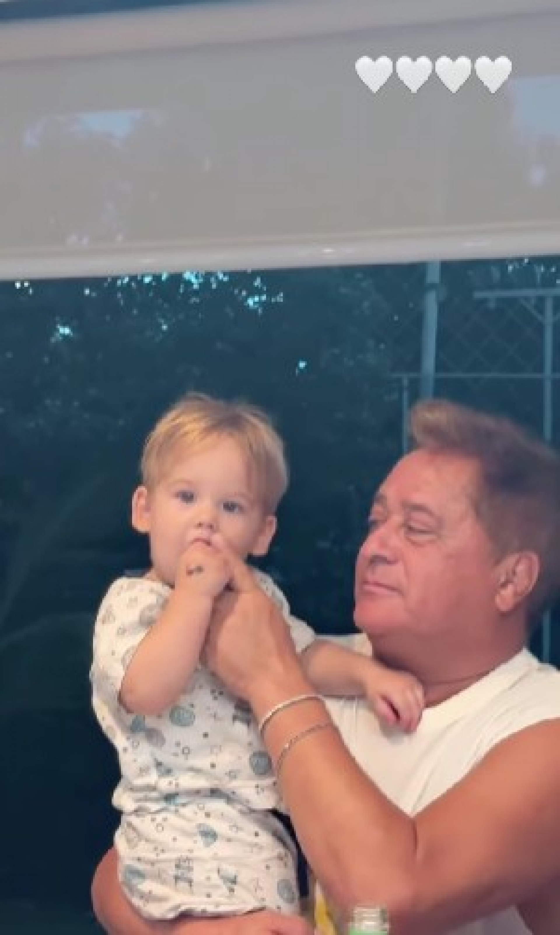 Leonardo é acusado de dar bebida alcoólica para neto - Reprodução de vídeo / Instagram