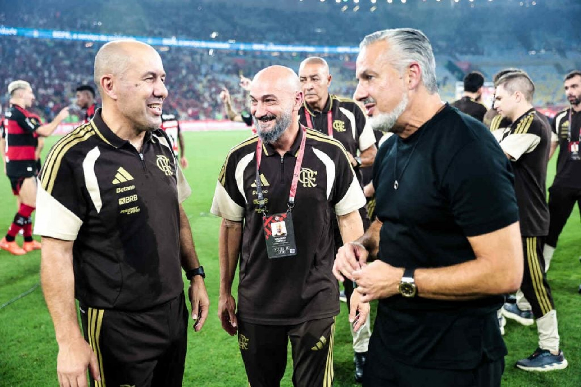 Ap&oacute;s t&iacute;tulo, Flamengo tenta esquecer Filipe Lu&iacute;s e focar em Jardim