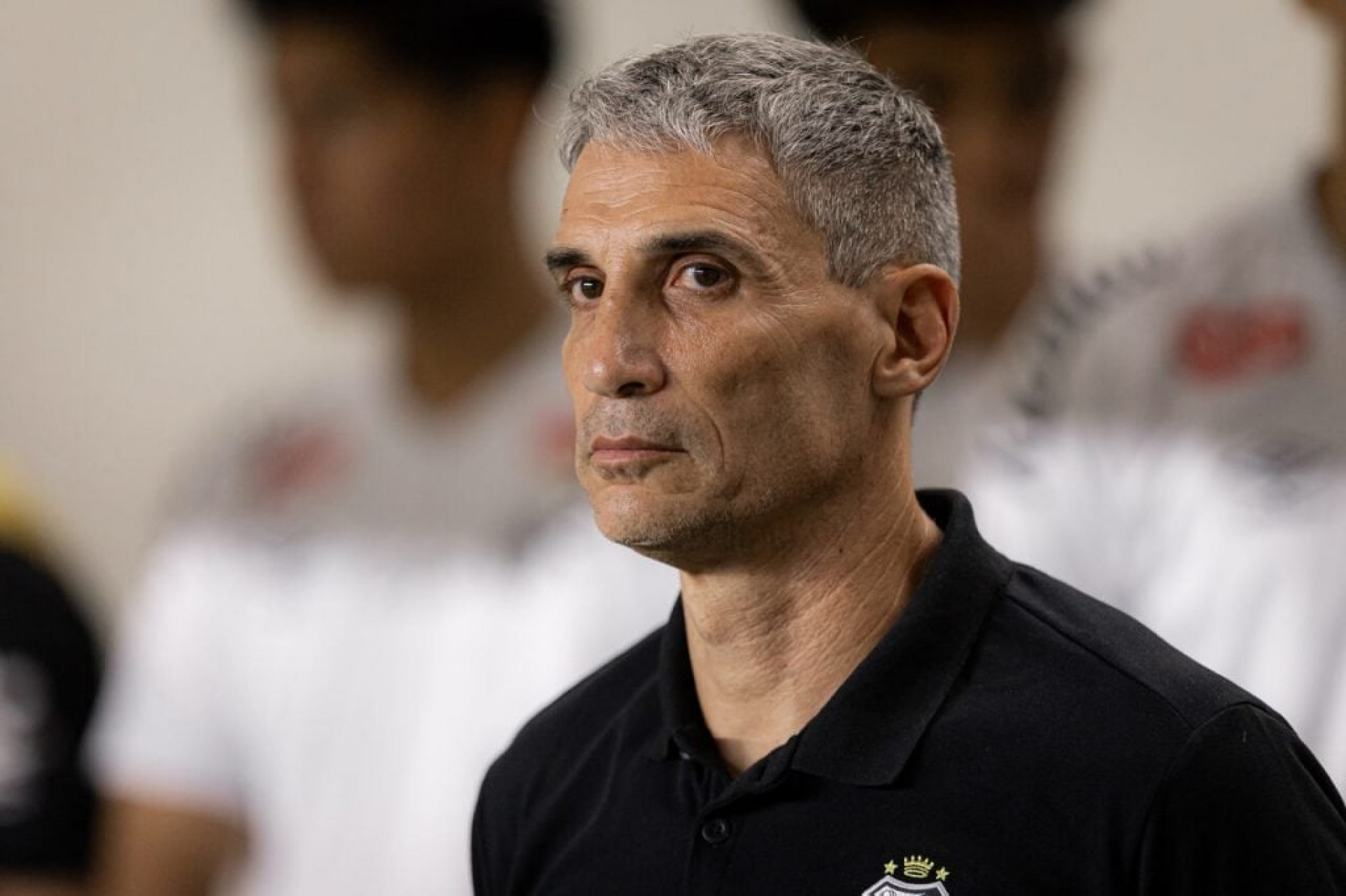 Vojvoda analisa empate e confirma presen&ccedil;a de Neymar no cl&aacute;sssico: “Vai chegar bem”