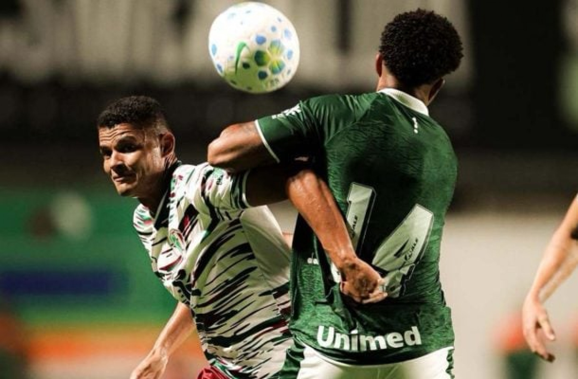 Sem sustos, Goi&aacute;s vence o Fluminense-PI e avan&ccedil;a na Copa do Brasil