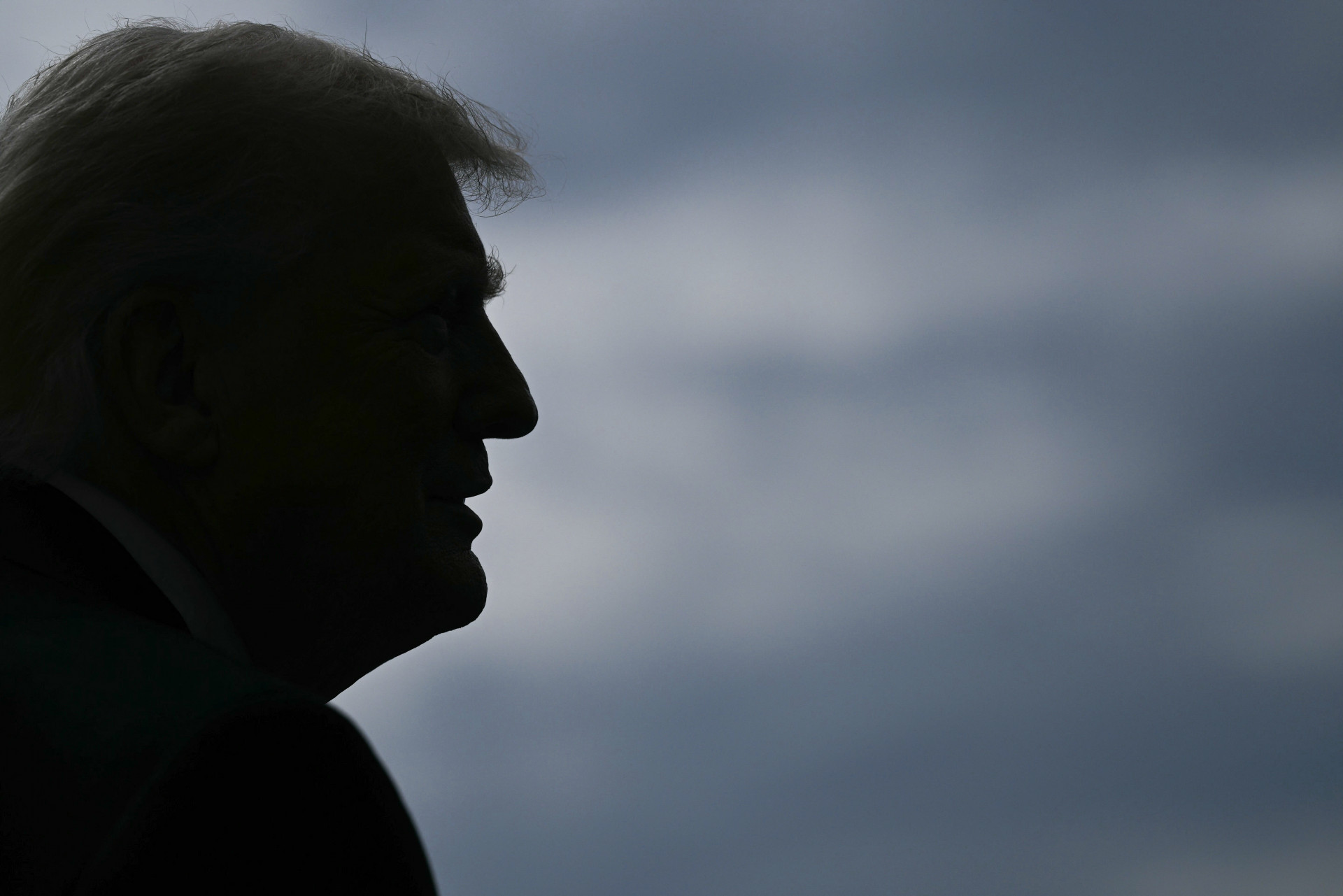 Diversas cidades dos EUA realizam manifestações anti-Trump