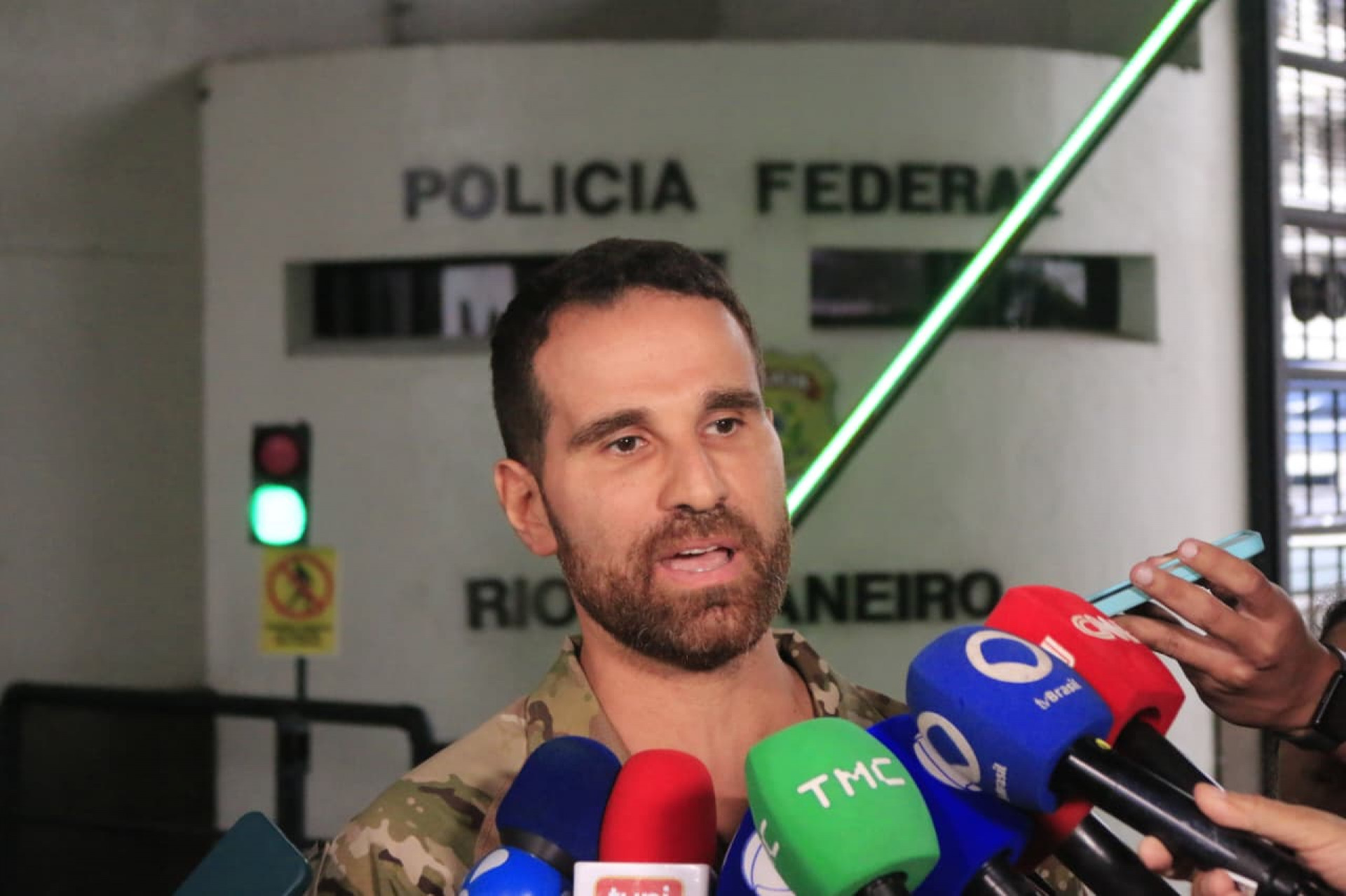 Delegado Samuel Escobar, da Polícia Federal, fala sobre a terceira fase da 'Operação Anomalia' - Carlos Elias / Agência O Dia