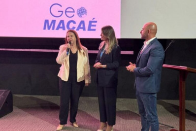 Rio das Ostras debate tecnologia, 5G e cidades inteligentes em seminário regional