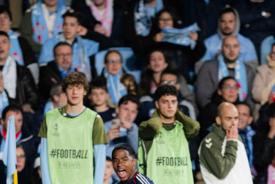 Endrick marca no fim e Lyon empata com o Celta na Liga Europa