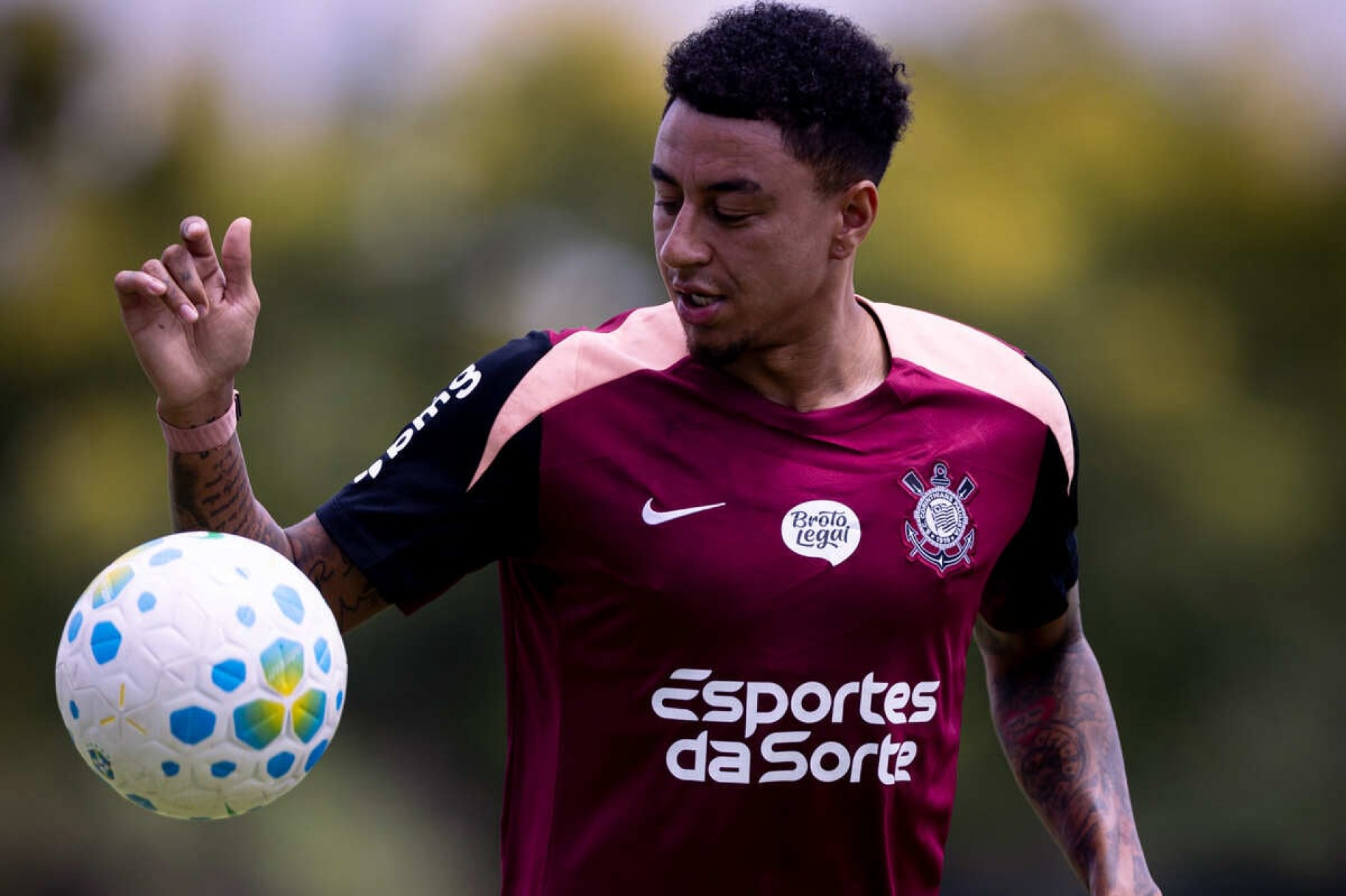 Lingard explica escolha pelo Corinthians: “N&atilde;o tinha outra a ser feita”