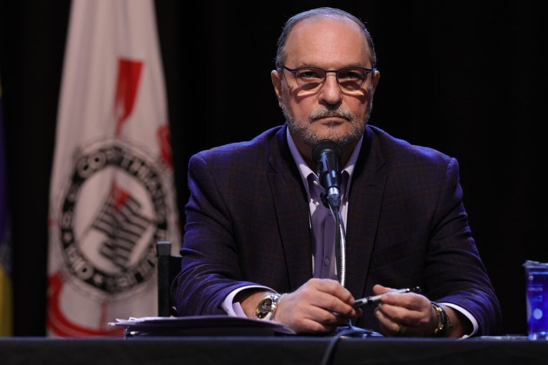 Presidente do Corinthians pede afastamento de Romeu Tuma J&uacute;nior