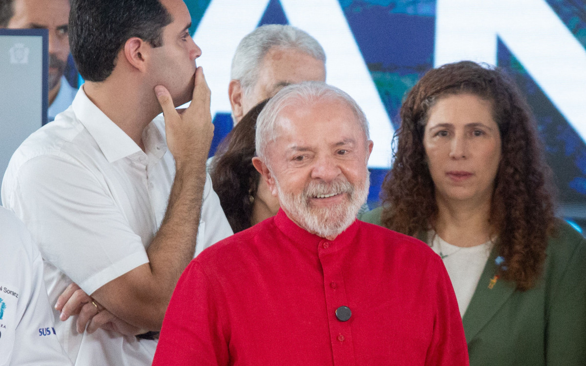 Lula participa de inaugura&ccedil;&atilde;o do centro de trauma do Hospital do Andara&iacute;