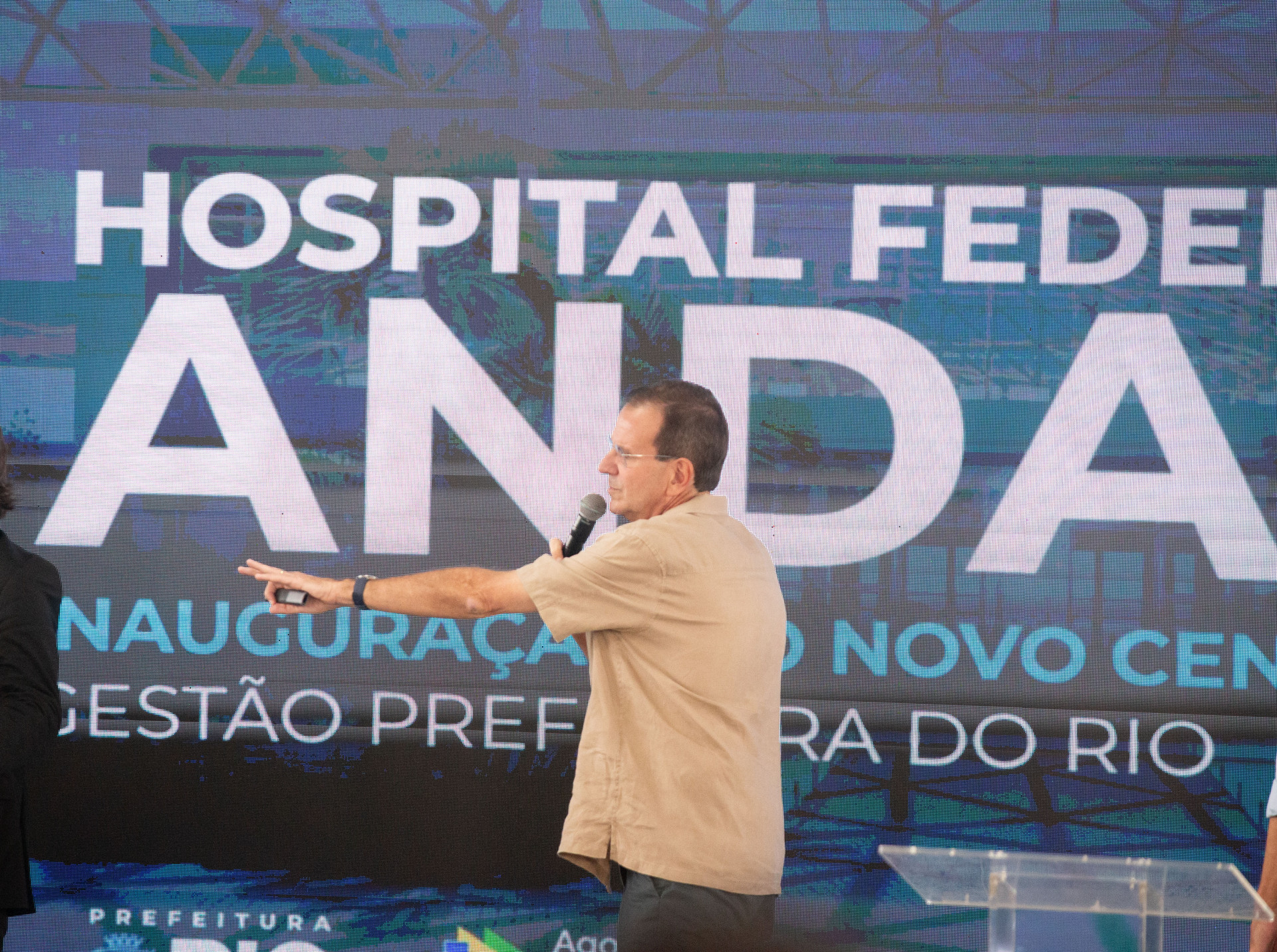 Eduardo Paes participa de inaugura&ccedil;&atilde;o do centro de trauma do Hospital do Andara&iacute; - &Eacute;rica Martin/Ag&ecirc;ncia O Dia