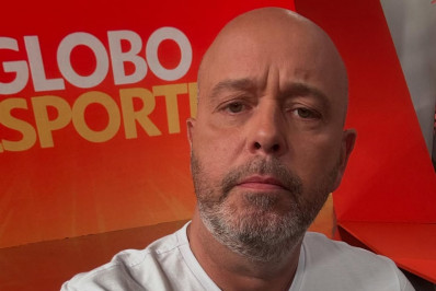 Alex Escobar opera pólipos nas cordas vocais: 'Uma semana calado'