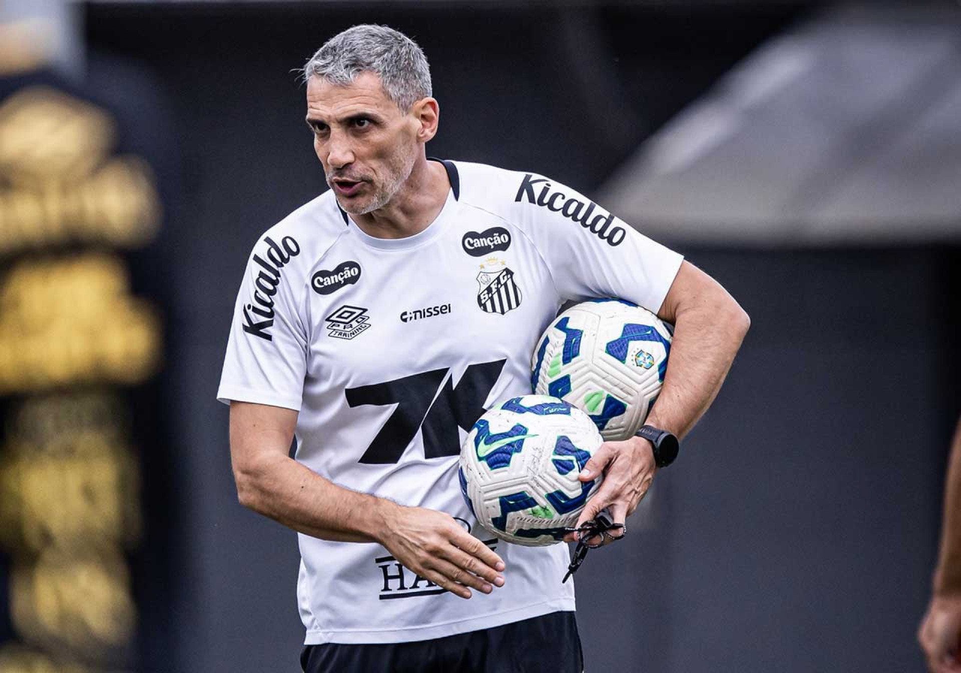 Santos se prepara para o cl&aacute;ssico diante do Corinthians; veja prov&aacute;vel escala&ccedil;&atilde;o