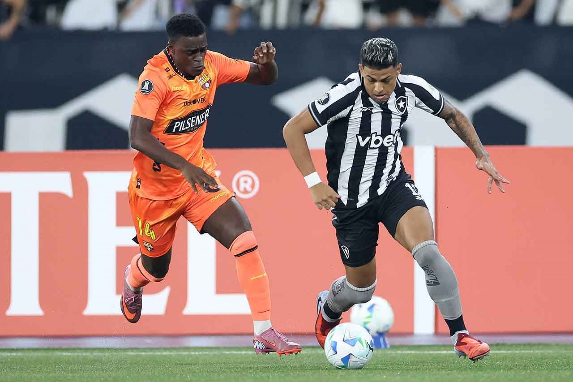 Botafogo x Flamengo: onde assistir, escala&ccedil;&otilde;es e arbitragem