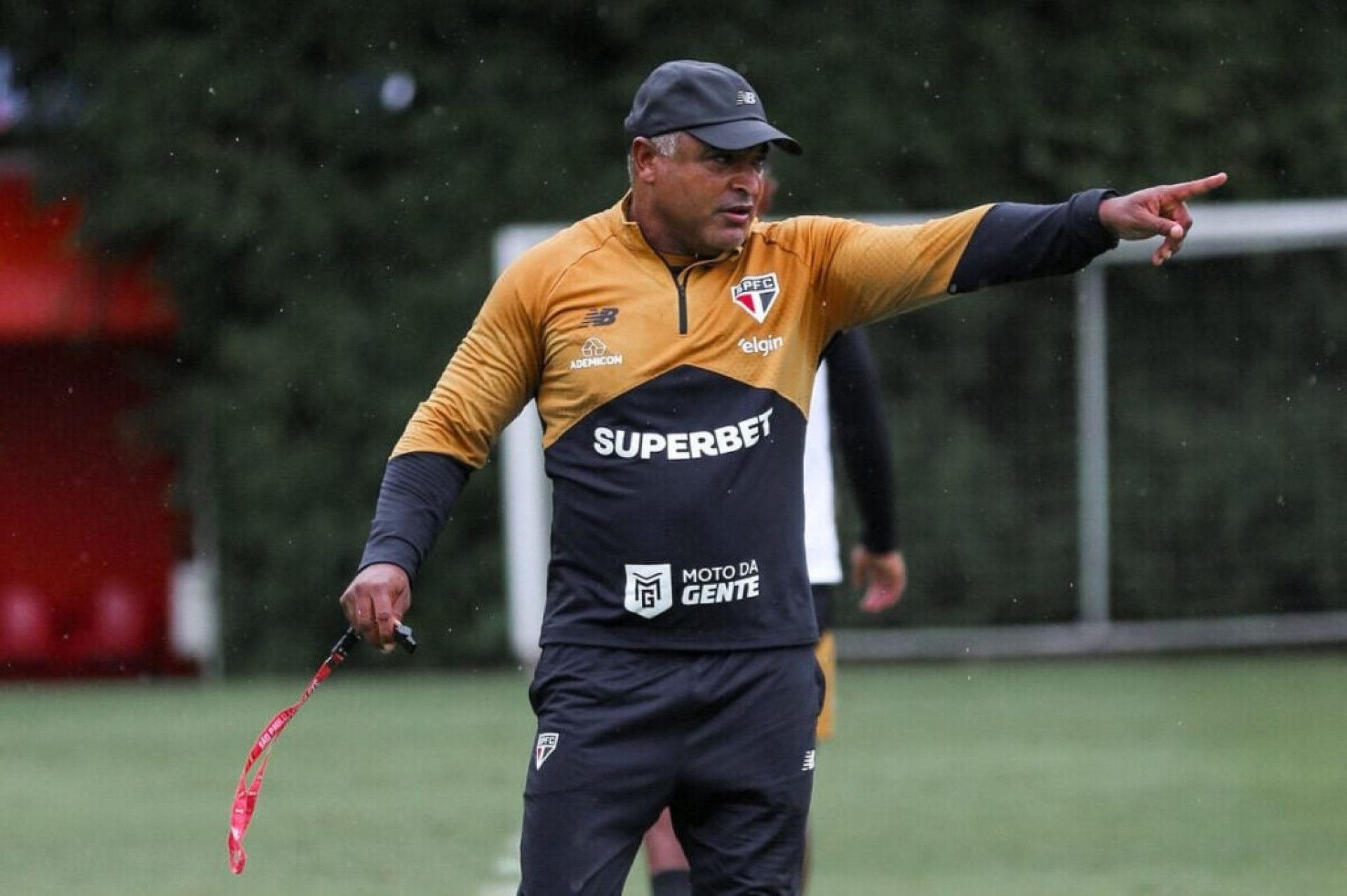 S&atilde;o Paulo inicia prepara&ccedil;&atilde;o para o pr&oacute;ximo jogo com o retorno de Enzo D&iacute;az