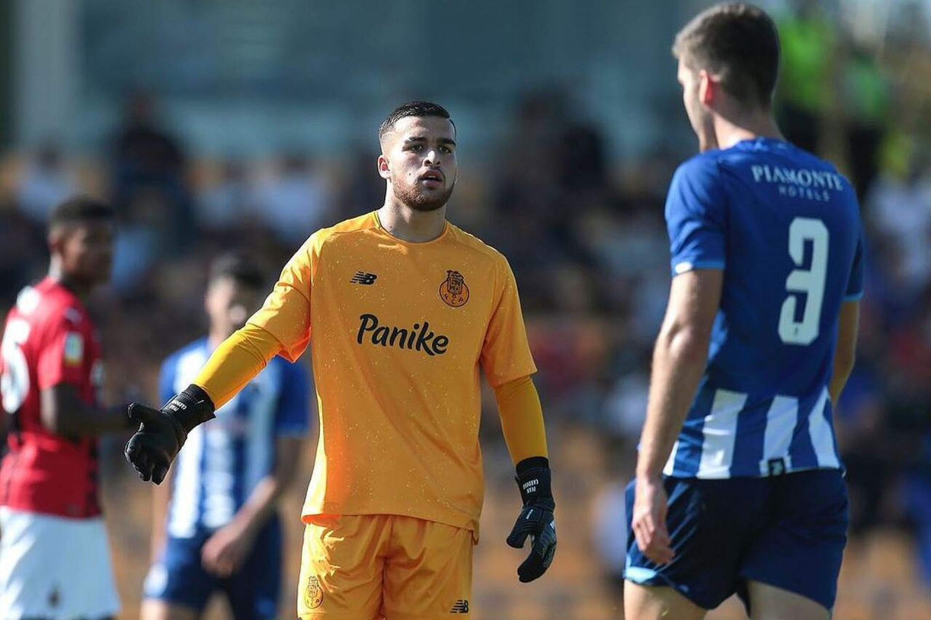 Goleiro ex-Porto &eacute; detido ap&oacute;s opera&ccedil;&atilde;o contra tr&aacute;fico em Portugal