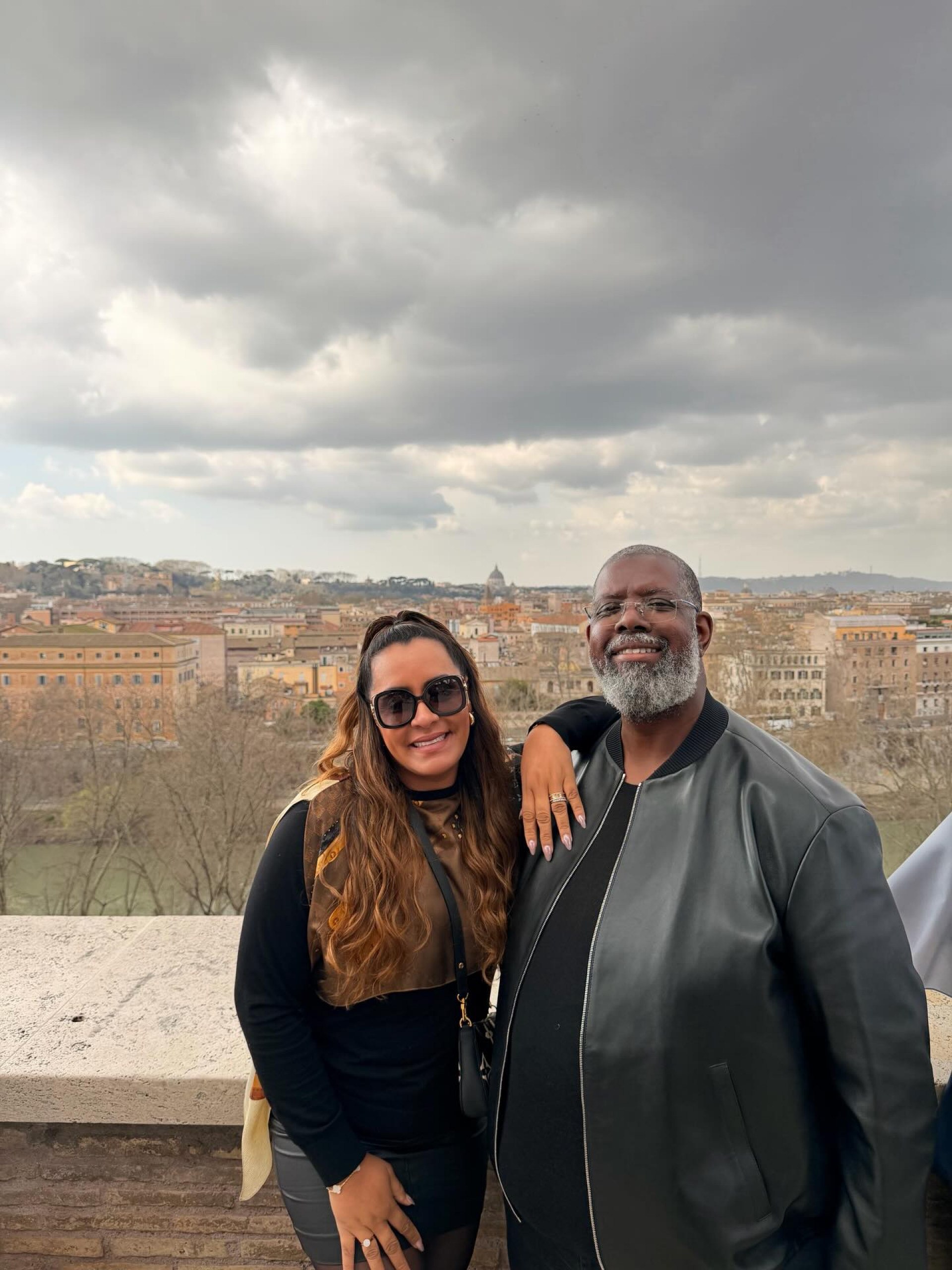 Péricles mostra momentos de férias com a esposa na Itália e se declara: 'Que presente viver você' - Reprodução Instagram