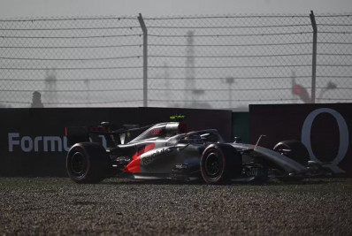 Antonelli conquista pole do GP da China; Bortoleto larga em 16º