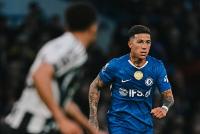 Chelsea se impõe, mas perde para Newcastle em casa