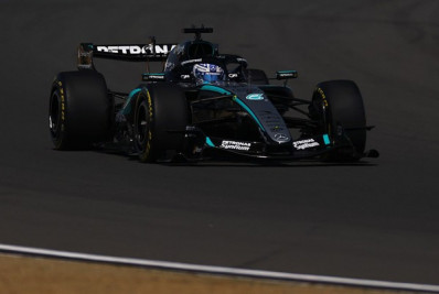 Russell vence sprint do GP da China; Bortoleto termina em 13º