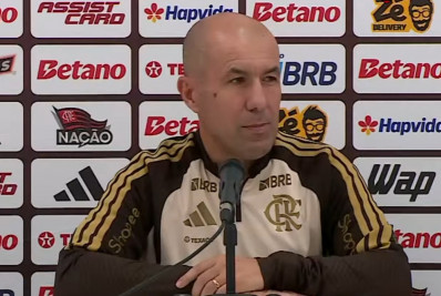 Leonardo Jardim exalta sistema defensivo do Flamengo em vitória